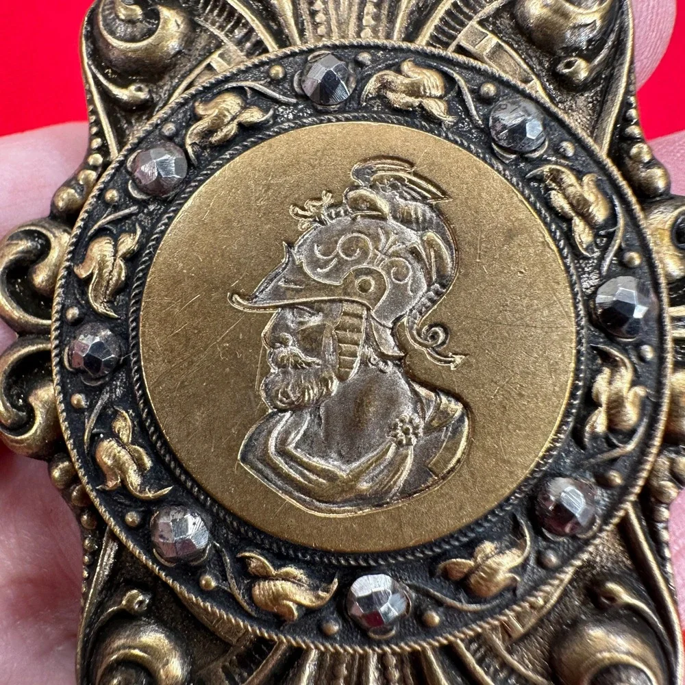 VTG Hamdmade Brooch Set‎ 2 PC Roman Soldier Relief Ornate Gold Tone Filigree